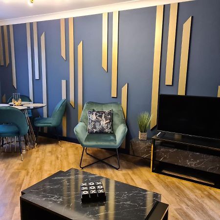 Stunning 2 Bed House Near Coastal Path/Lake/Beach 拉内利 外观 照片