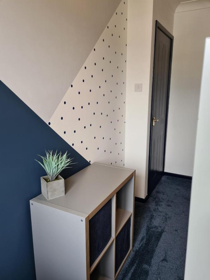 Stunning 2 Bed House Near Coastal Path/Lake/Beach 拉内利 外观 照片